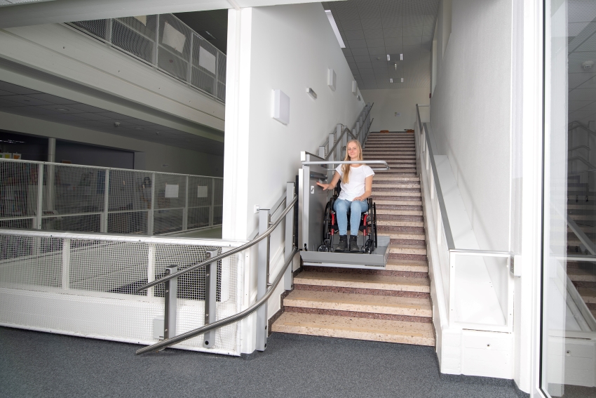 Šikmá schodišťová plošina Ascendor