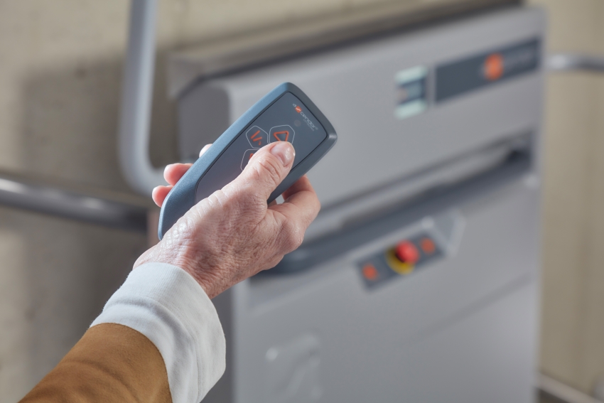 Šikmá schodišťová plošina Ascendor