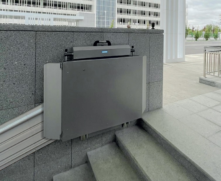 Šikmá schodišťová plošina Masha