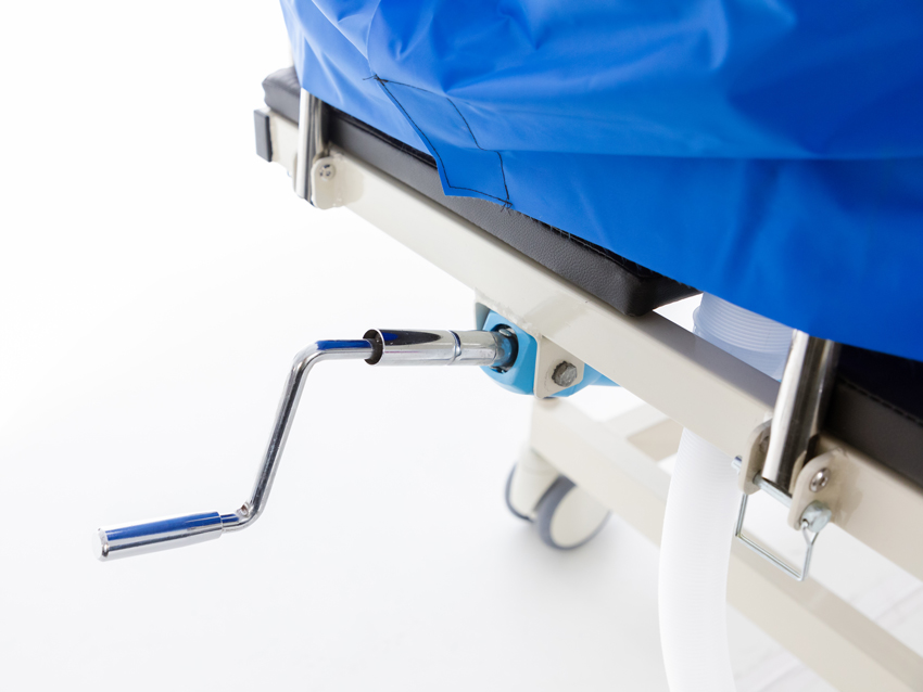 Sprchovací lůžko UNIZDRAV – hydraulické/manuální