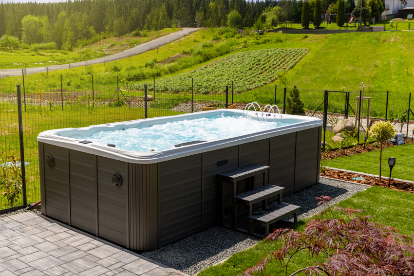 SwimSpa LUX SUNRANS SR853 s protiproudem a technologií Balboa