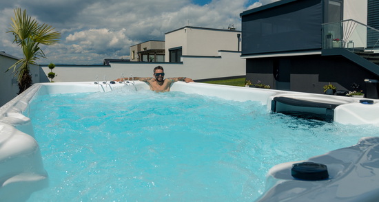 SwimSpa LUX Balboa USA