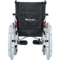 Invalidní vozík odlehčený s nastavitelným těžištěm