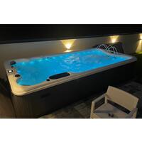 SwimSpa LUX Balboa USA