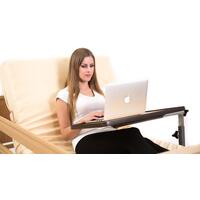 Lůžkový stolek k posteli