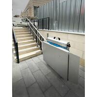 Šikmá schodišťová plošina Masha