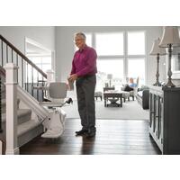 Židlový výtah Elan s rovnou kolejnicí