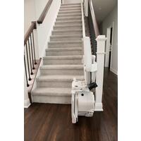 Židlový výtah Elan s rovnou kolejnicí