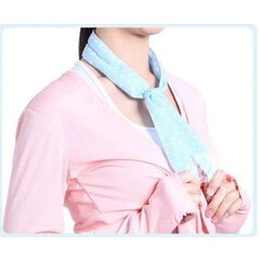 Chladící šátek s tečkovaným vzorem