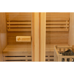 Finská sauna pro 2 - 3 lidi se saunovými kamny