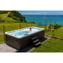 SwimSpa LUX SUNRANS SR853 s protiproudem a technologií Balboa