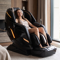 Masážní elektrické křeslo LUX 4D MASSAGER, černozlaté