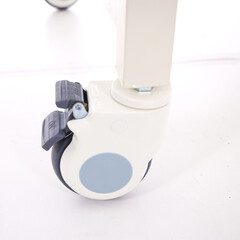 Mechanická polohovací postel pojízdná UNIZDRAV