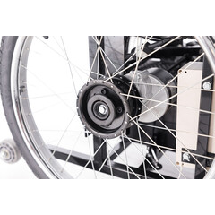 Elektrický invalidní vozík s vertikálním zdvihem