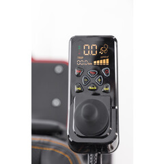 Elektrický invalidní vozík s vertikálním zdvihem