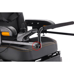 Elektrický invalidní vozík s vertikálním zdvihem