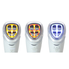 Multifunkční žehlička na pleť