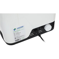 Kyslíkový koncentrátor s hlasovým výstupem UNIZDRAV, 7 l/min, bílý