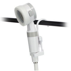 Přenosná sprcha s nabíjecí baterií