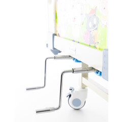 Dětská mechanická polohovací postel s matrací UNIZDRAV