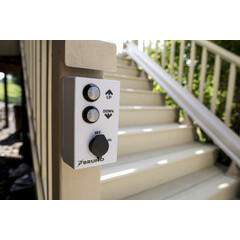 Židlový výtah Elite s rovnou kolejnicí