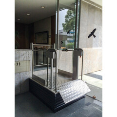 Svislá zvedací plošina MB 750