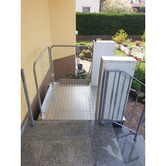 Svislá zvedací plošina MB 850