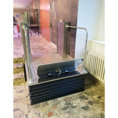 Svislá zvedací plošina MB 850