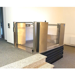 Svislá zvedací plošina MB Quattro