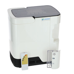 Kyslíkový koncentrátor s hlasovým výstupem UNIZDRAV, 7 l/min, bílý (Používaný kus)