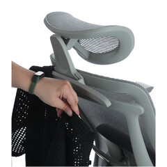 Kancelářská ergonomická židle s podnožkou UNIZDRAV