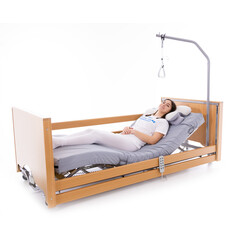 Elektrická polohovací postel COMFORT LOW - s funkcí extra nízkého polohování  (Používaný kus)
