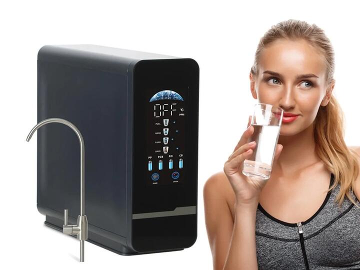 Reverzní osmóza: co to je, jak funguje a proč se vyplatí mít ji doma