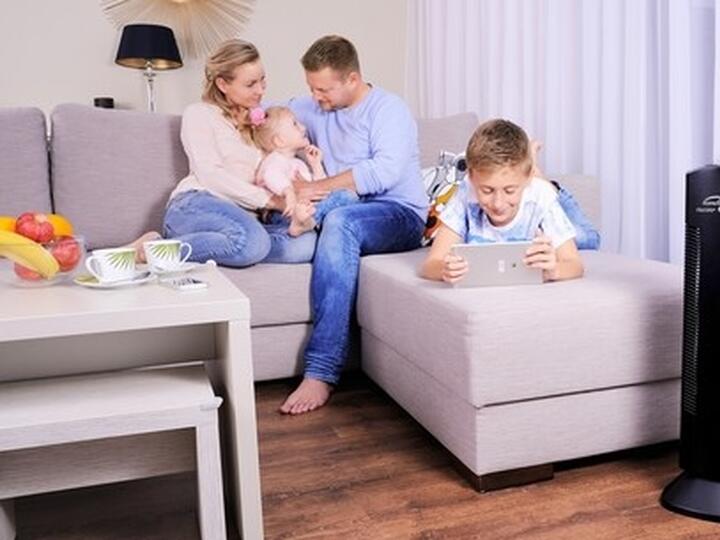 Co si koupit do domácnosti? Čističku vzduchu nebo germicidní zářič?