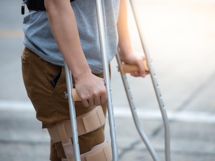 Typy berlí: vyberte vhodné kompenzační pomůcky