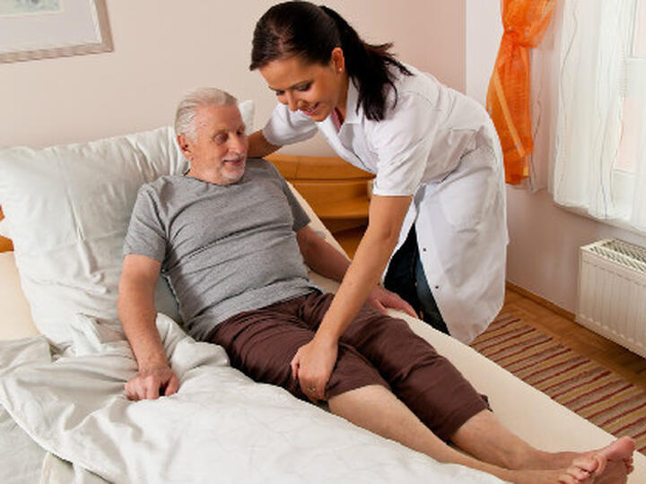 Jak si vybrat správnou antidekubitní matraci