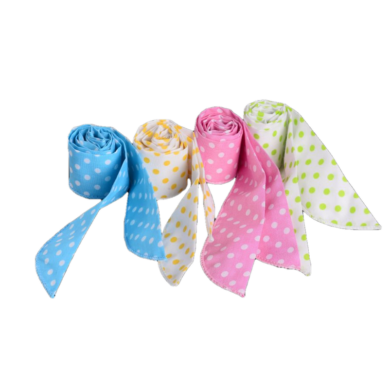 Chladící šátek s tečkovaným vzorem