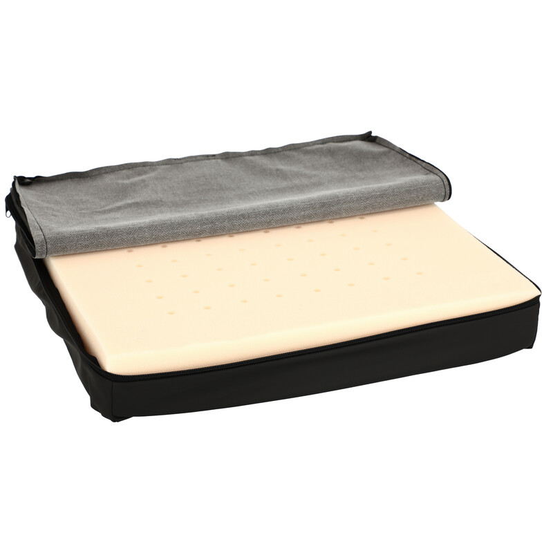 Perforovaná sedačka s vysokoelastické pěny 46 x 46 x 7cm