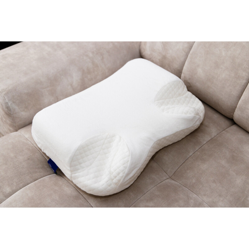 Ortopedický polštář s výřezem pro spánek s CPAP maskou