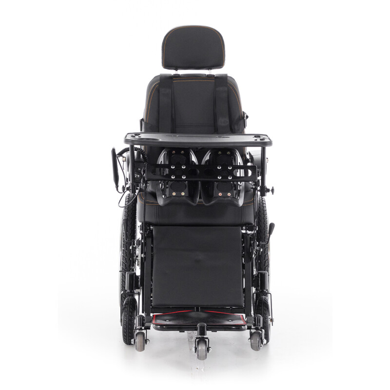 Elektrický invalidní vozík s vertikálním zdvihem