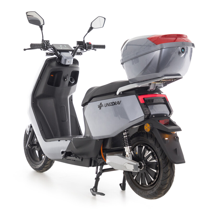 Elektrický skútr UNIZDRAV e-City s dojezdem 60 km