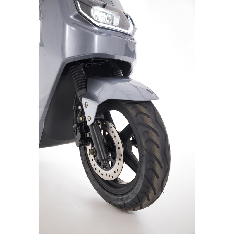 Elektrický skútr UNIZDRAV e-City s dojezdem 60 km