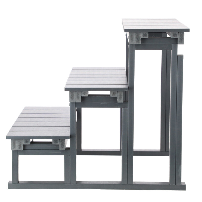 Třístupňové schůdky k vířivce