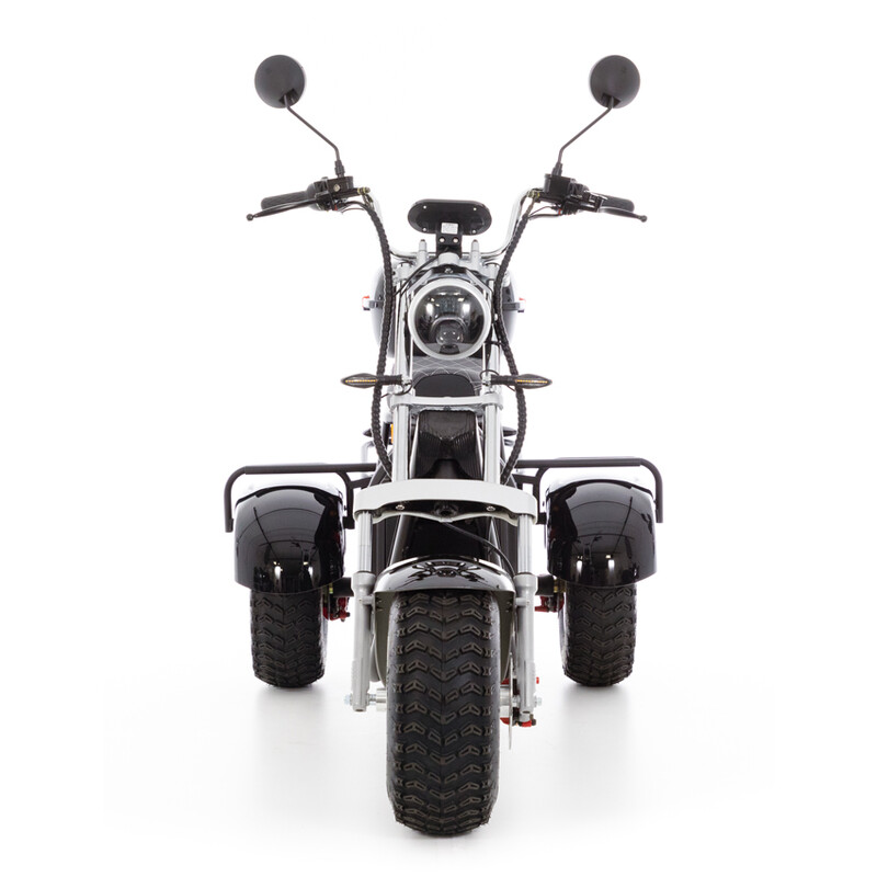 Elektrický CHOPPER UNIZDRAV PRO tříkolový– výkonný 2000 W motor (Používaný kus)