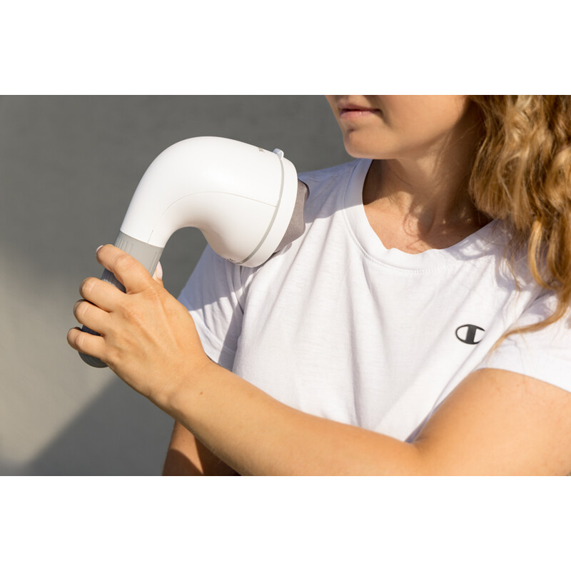 Masážní přístroj UNI 8v1