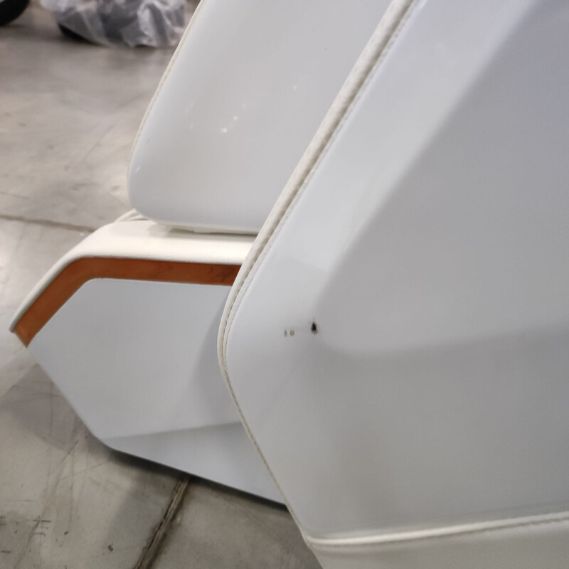 Masážní elektrické křeslo Prestige 3D MASSAGER s ionizátorem vzduchu, bílé (Používaný kus)