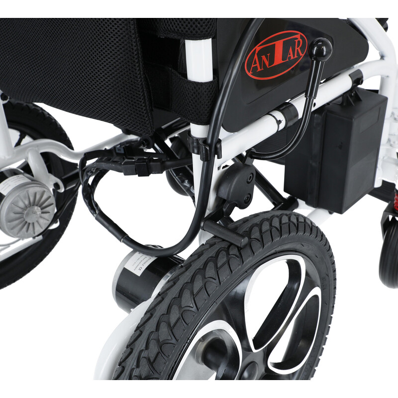 Elektrický invalidní vozík AT52304 (Používaný kus)