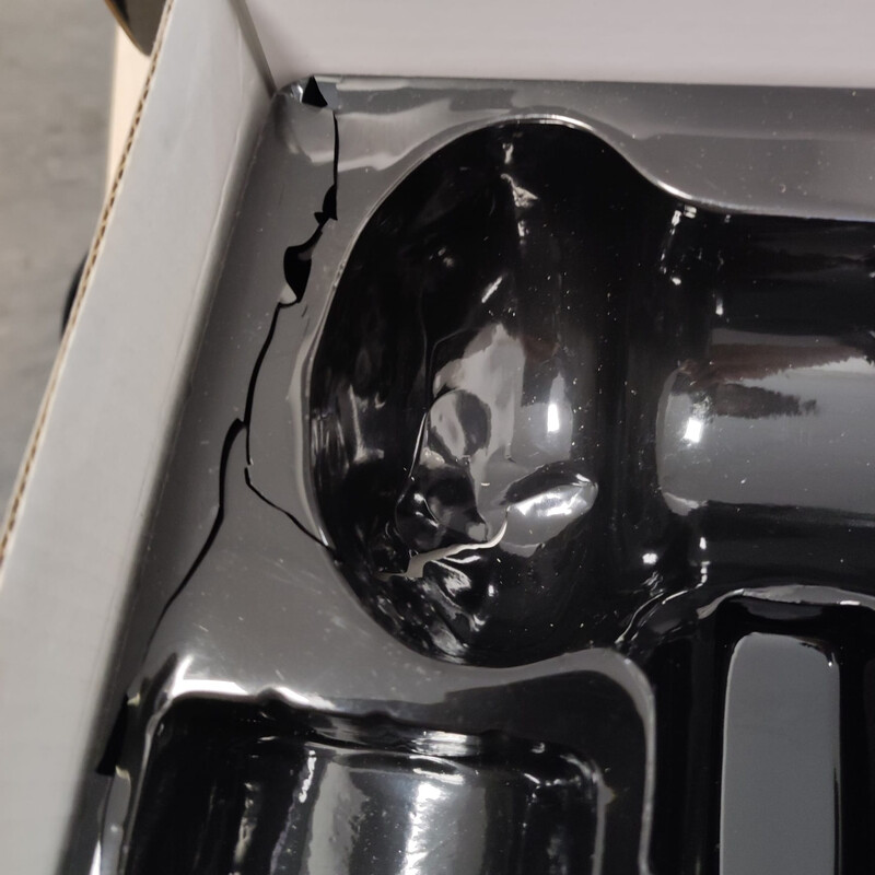 Masážní přístroj 8v1 s LCD displejem (Rozbalený kus)