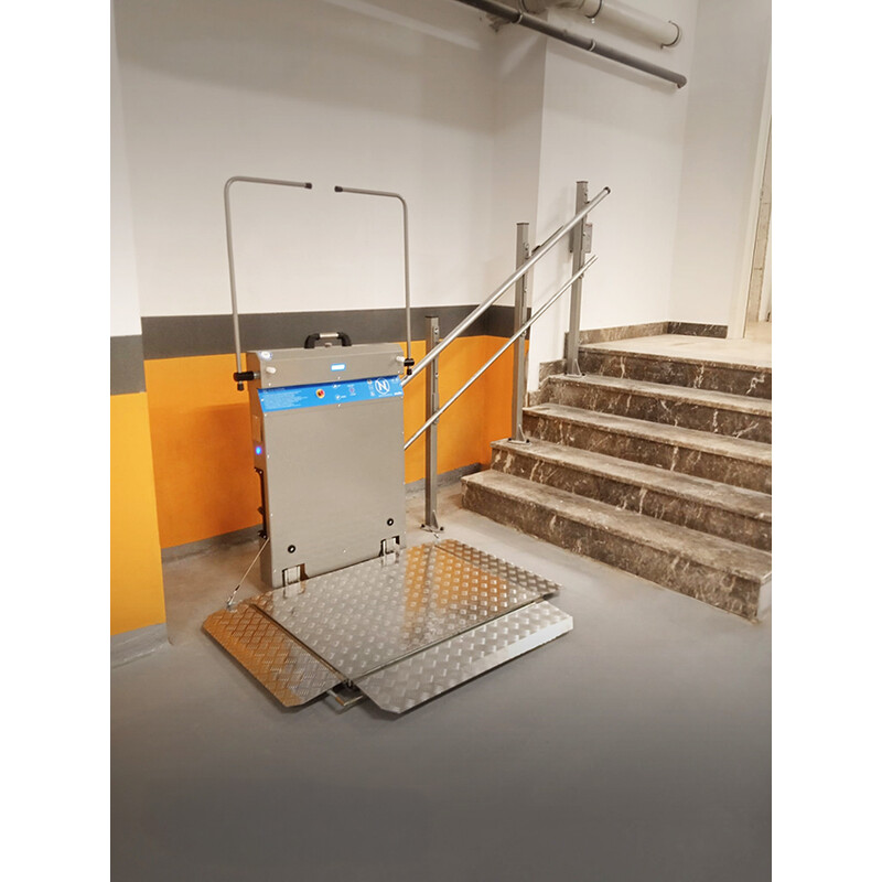 Šikmá schodišťová plošina Masha