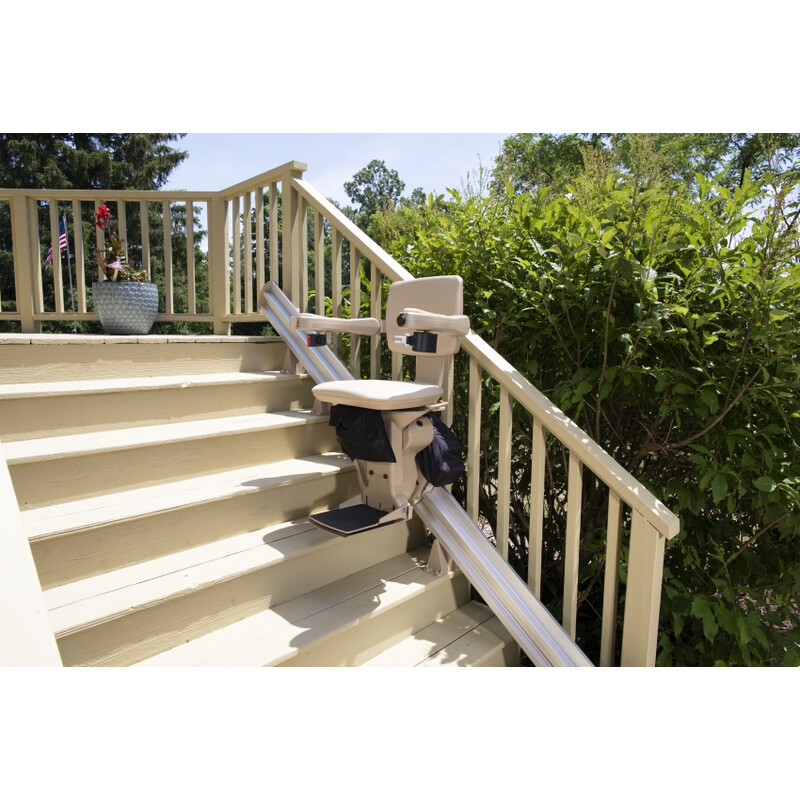 Židlový výtah Elite s rovnou kolejnicí